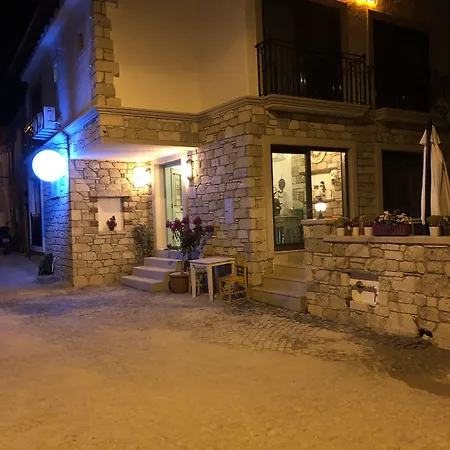 מלון Volta Butik