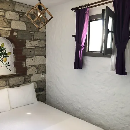 Volta Butik 2* Alacati